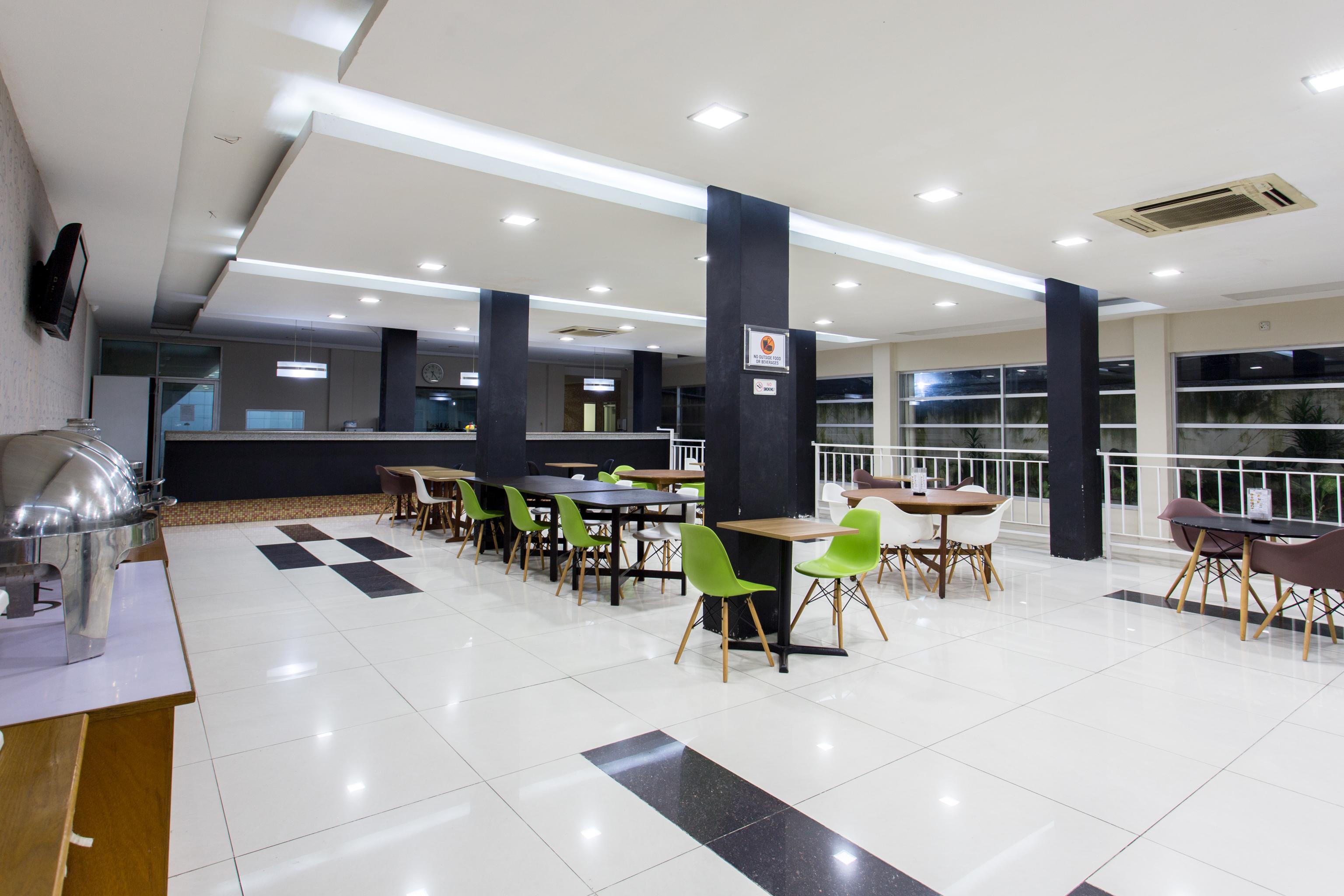 Capital O 769 City Hotel Balikpapan  Esterno foto