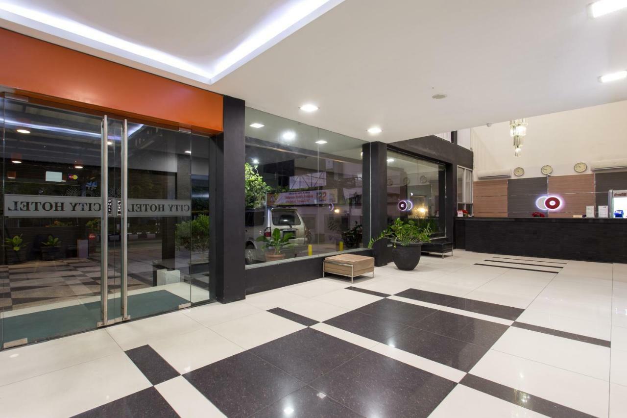 Capital O 769 City Hotel Balikpapan  Esterno foto