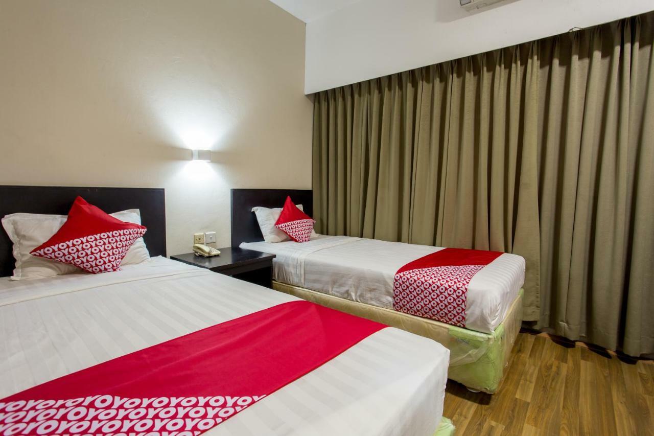 Capital O 769 City Hotel Balikpapan  Esterno foto